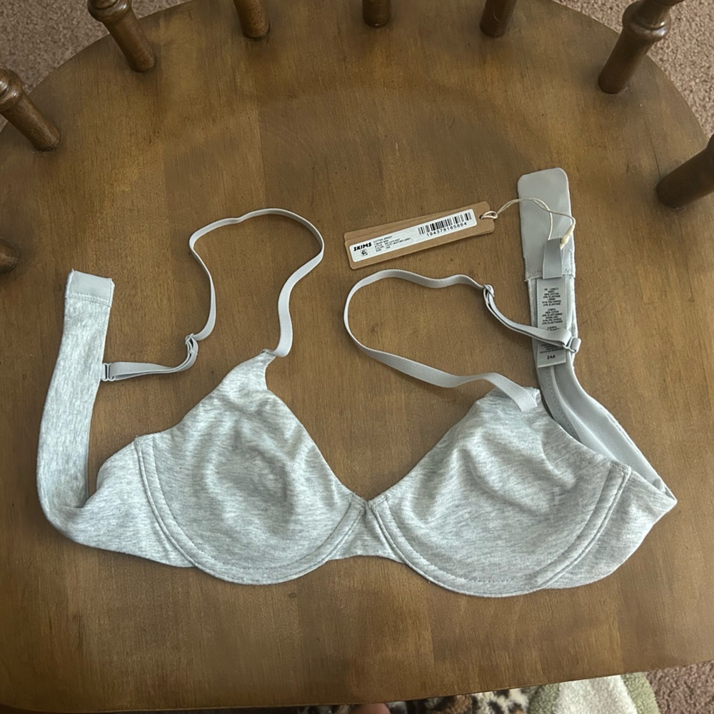 NWT Skims bra